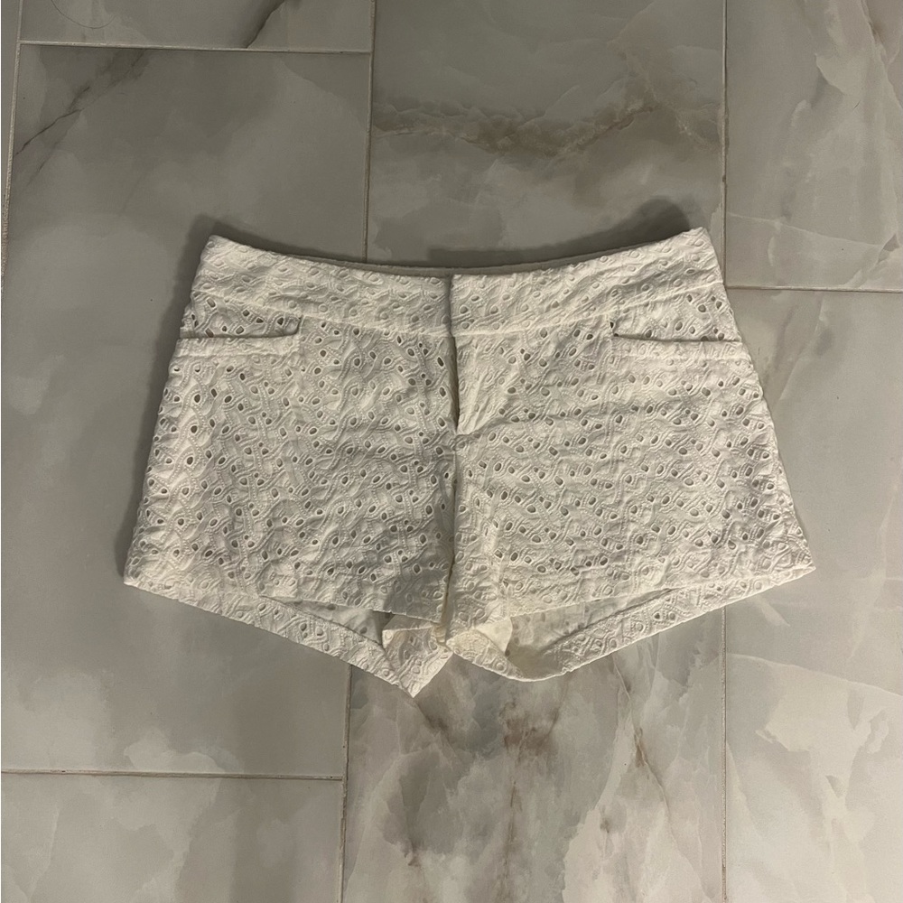 Lilly Pulitzer Ellie shorts eyelet white size 6